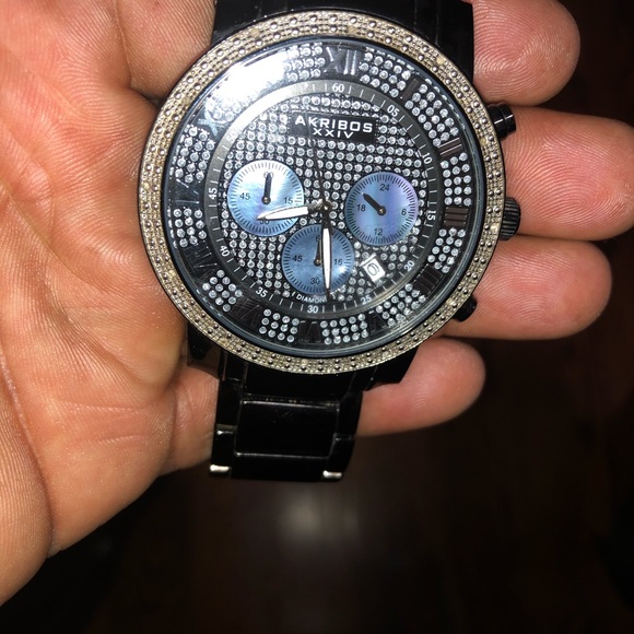 Watch - Picture 5 of 5